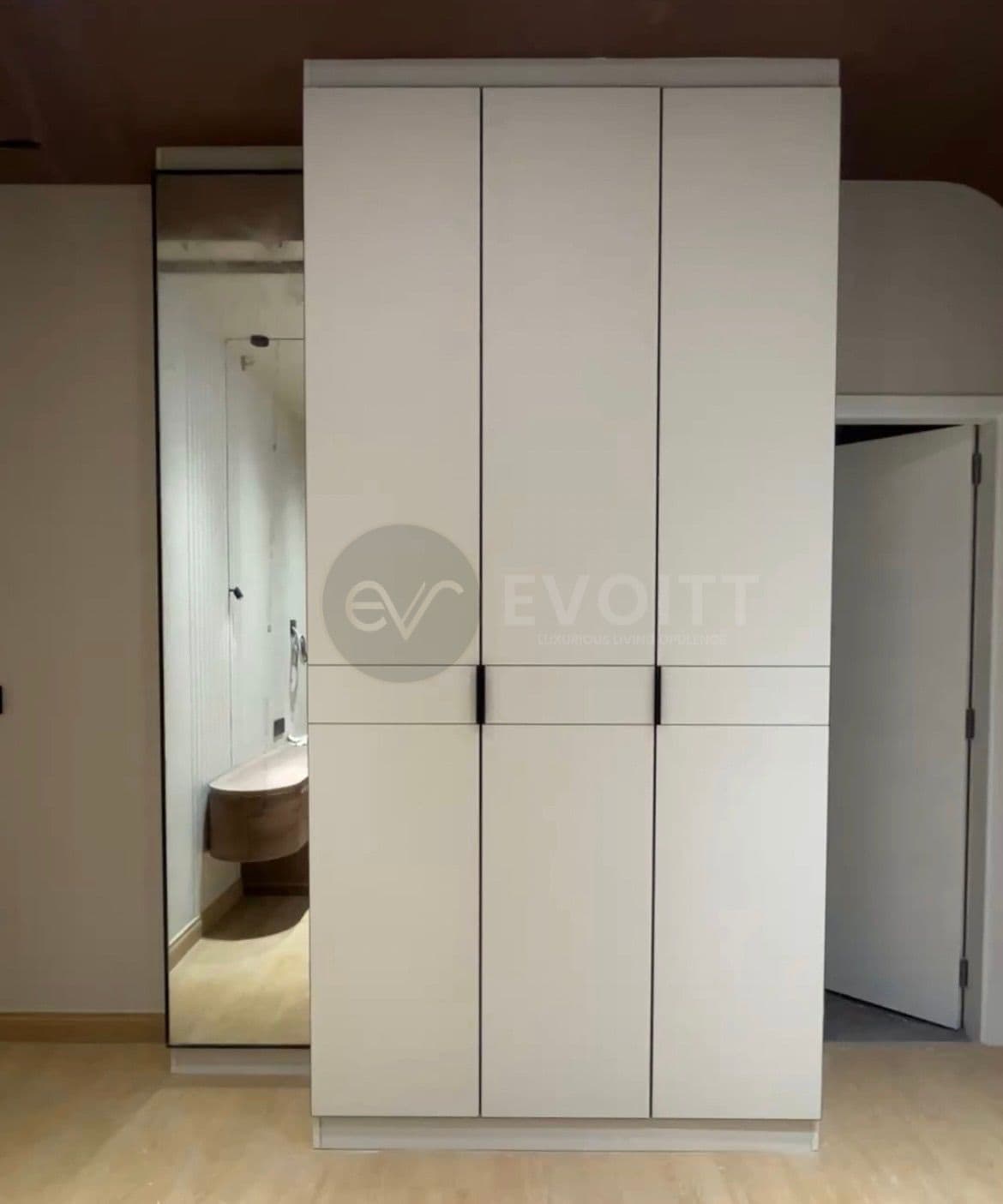 Kapoor Penthouse Suite